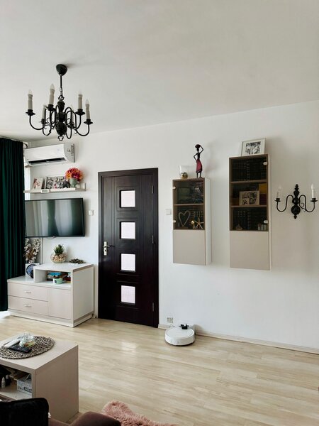 Ion Mihalache, metrou 1 Mai,