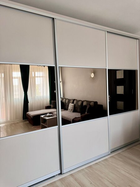 Ion Mihalache, metrou 1 Mai,